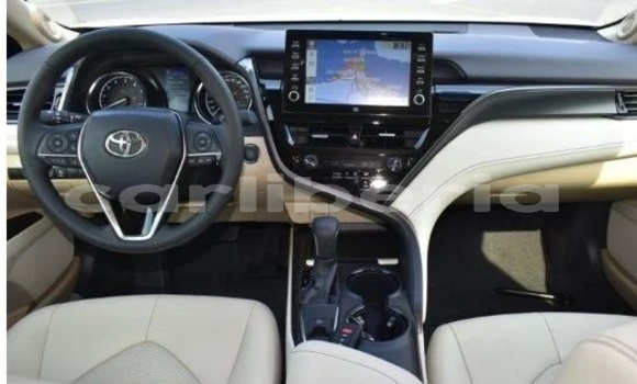 Buy Used Toyota Camry White Car in Monrovia in Montserrado County Buy Used Toyota Camry White Car in Monrovia in Montserrado County