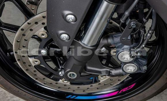 Acheter Occasion Moto Yamaha YZF Noir à Monrovia, Comté de Montserrado Acheter Occasion Moto Yamaha YZF Noir à Monrovia, Comté de Montserrado