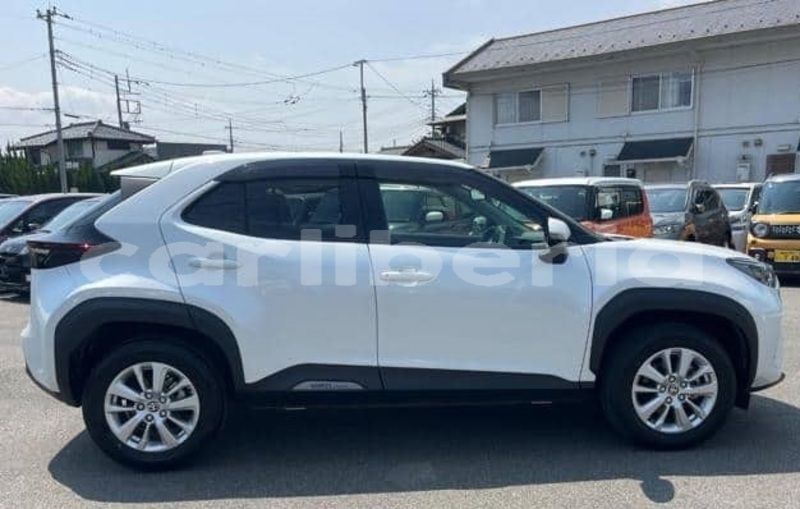 Big with watermark toyota yaris montserrado county monrovia 5140