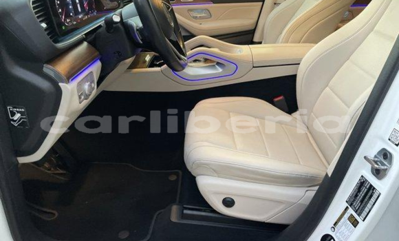 Buy Used Mercedes-Benz GLE White Car in Cestos City in River Cess County Buy Used Mercedes-Benz GLE White Car in Cestos City in River Cess County