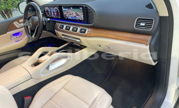 Buy Used Mercedes-Benz GLE White Car in Cestos City in River Cess County Buy Used Mercedes-Benz GLE White Car in Cestos City in River Cess County