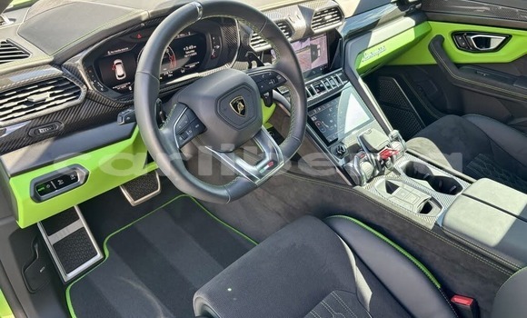 Buy Used Lamborghini Urus Green Car in Bensonville in Montserrado County Buy Used Lamborghini Urus Green Car in Bensonville in Montserrado County
