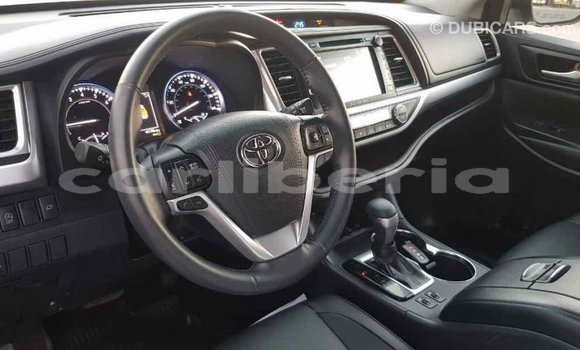 Buy Import Toyota Highlander Other Car in Import - Dubai in Bomi County Buy Import Toyota Highlander Other Car in Import - Dubai in Bomi County