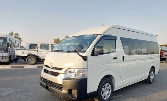 Buy Used Toyota Hiace White Car in Monrovia in Montserrado County