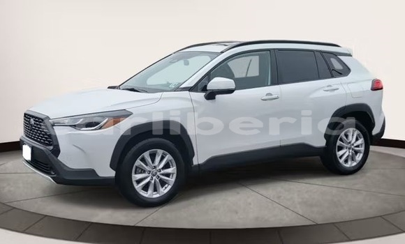 Buy Used Toyota Corolla Cross White Car in Monrovia in Montserrado County Buy Used Toyota Corolla Cross White Car in Monrovia in Montserrado County