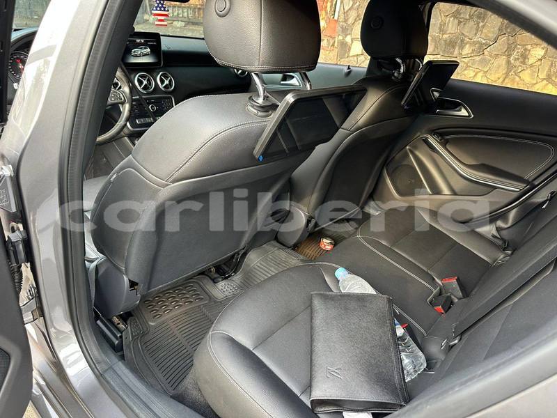 Big with watermark mercedes benz a200 montserrado county monrovia 5154