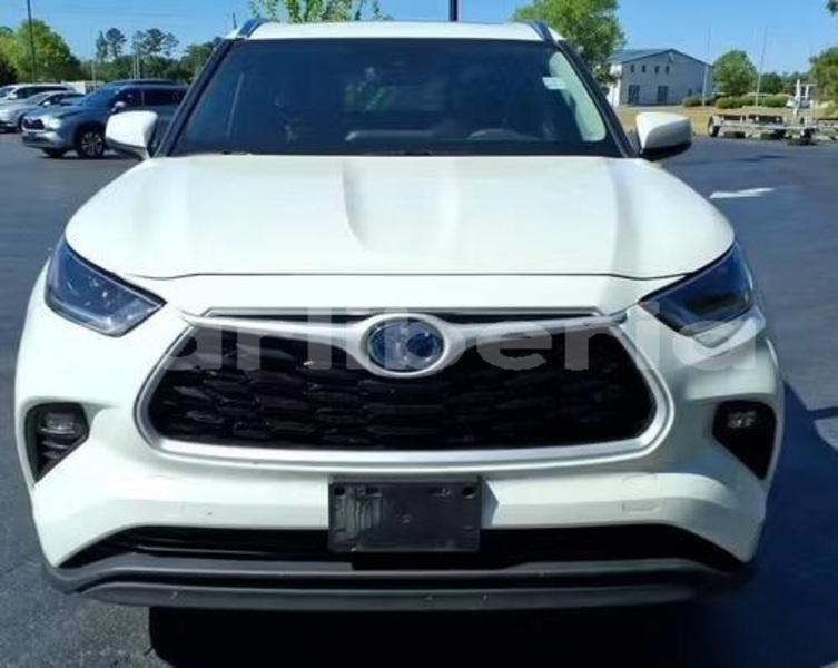 Big with watermark toyota highlander montserrado county monrovia 5167