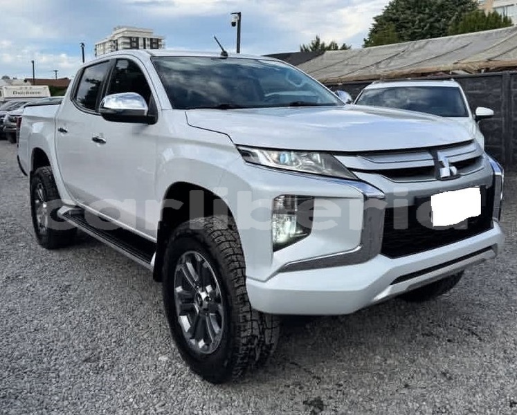 Big with watermark mitsubishi l200 montserrado county monrovia 5168