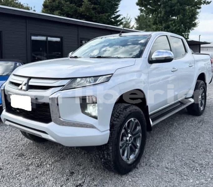 Big with watermark mitsubishi l200 montserrado county monrovia 5168