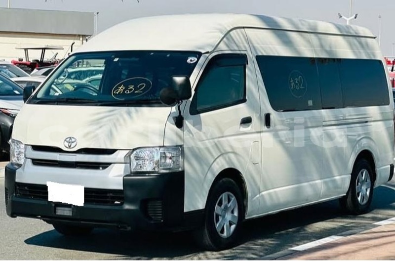 Big with watermark toyota hiace montserrado county monrovia 5197