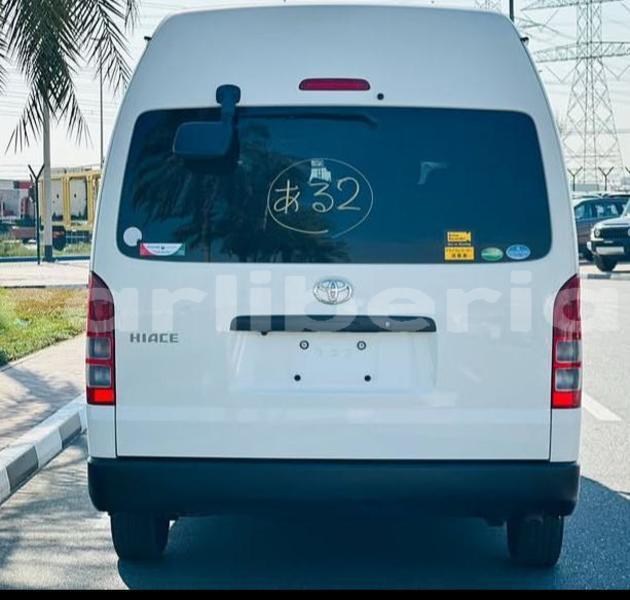 Big with watermark toyota hiace montserrado county monrovia 5197