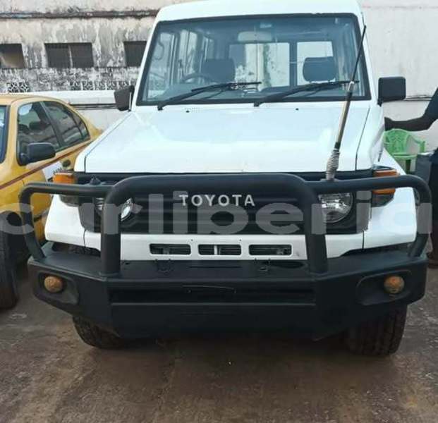Big with watermark toyota land cruiser prado montserrado county monrovia 5205