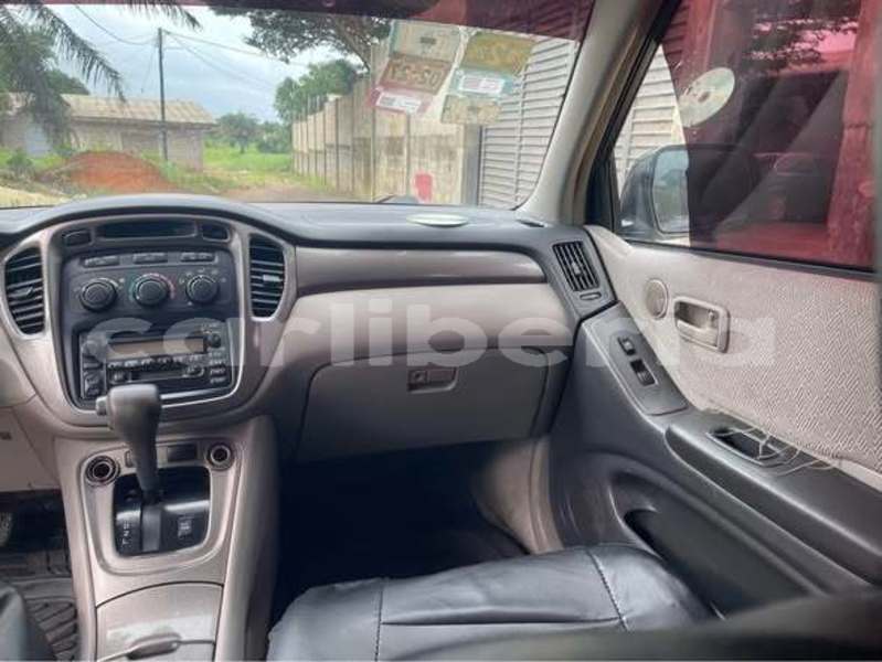 Big with watermark toyota highlander montserrado county monrovia 5214