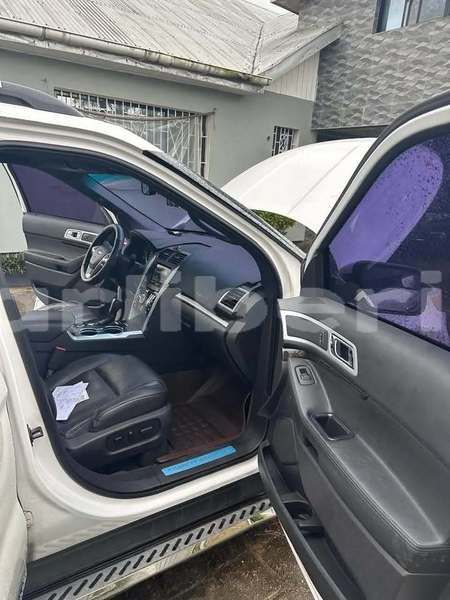 Big with watermark ford explorer montserrado county monrovia 5215
