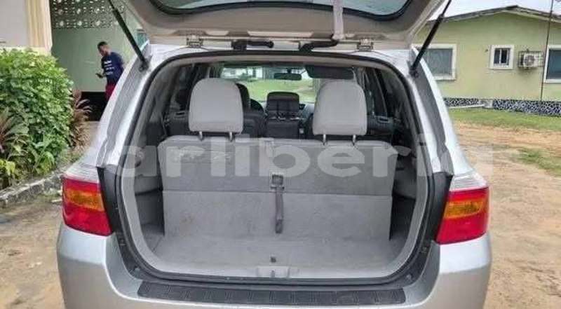 Big with watermark toyota highlander montserrado county monrovia 5216
