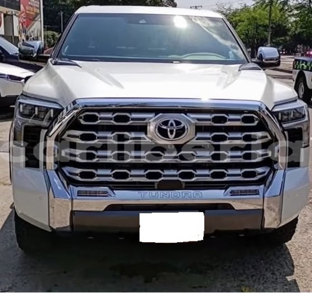 Big with watermark toyota tundra montserrado county monrovia 5226