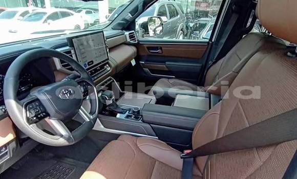 Buy Used Toyota Tundra White Car in Monrovia in Montserrado County Buy Used Toyota Tundra White Car in Monrovia in Montserrado County
