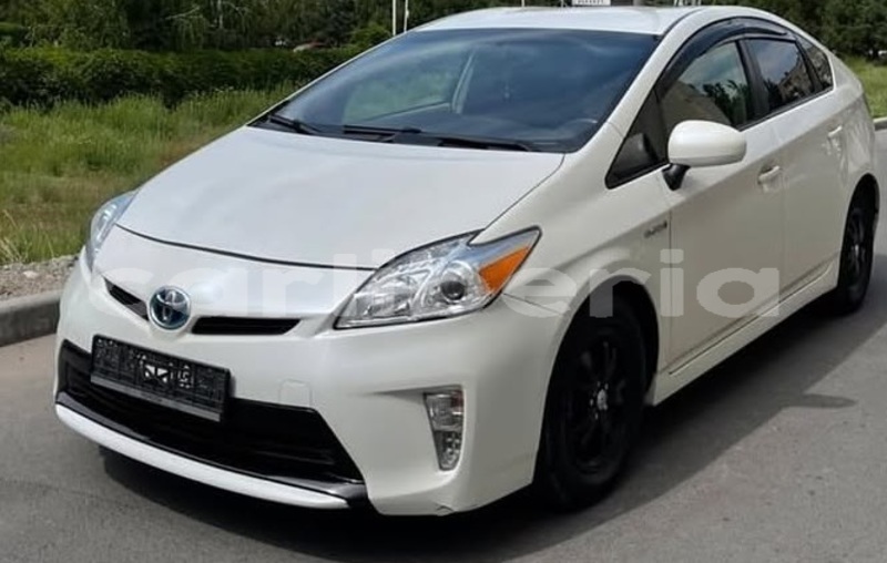 Big with watermark toyota prius montserrado county monrovia 5228