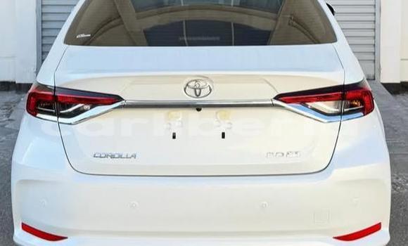 Buy Used Toyota Corolla White Car in Monrovia in Montserrado County Buy Used Toyota Corolla White Car in Monrovia in Montserrado County