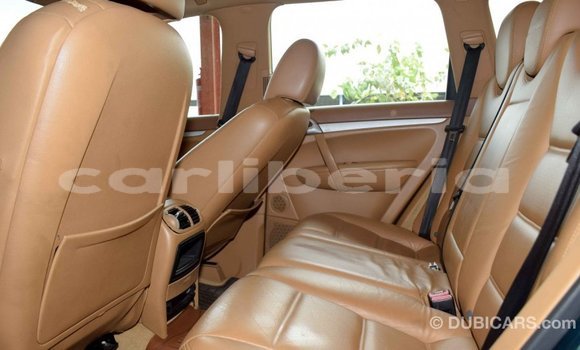 Buy Import Porsche Cayenne Green Car in Import - Dubai in Bomi County Buy Import Porsche Cayenne Green Car in Import - Dubai in Bomi County