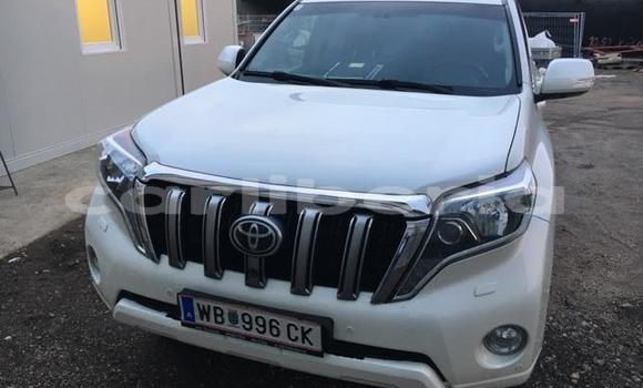Buy Used Toyota Land Cruiser White Car in Monrovia in Montserrado County Buy Used Toyota Land Cruiser White Car in Monrovia in Montserrado County