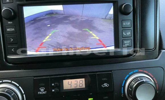 Buy Used Toyota Land Cruiser White Car in Monrovia in Montserrado County Buy Used Toyota Land Cruiser White Car in Monrovia in Montserrado County