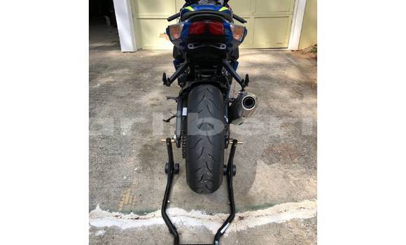 Buy Used Suzuki GSX Blue Bike in Monrovia in Montserrado County Buy Used Suzuki GSX Blue Bike in Monrovia in Montserrado County