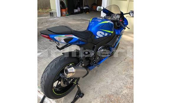 Buy Used Suzuki GSX Blue Bike in Monrovia in Montserrado County Buy Used Suzuki GSX Blue Bike in Monrovia in Montserrado County