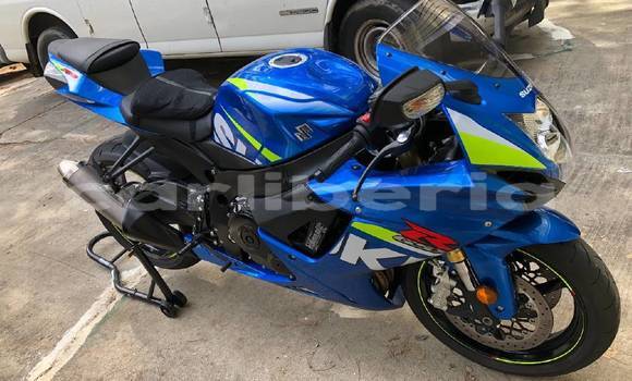 Buy Used Suzuki GSX Blue Bike in Monrovia in Montserrado County Buy Used Suzuki GSX Blue Bike in Monrovia in Montserrado County