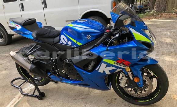 Buy Used Suzuki GSX Blue Bike in Monrovia in Montserrado County Buy Used Suzuki GSX Blue Bike in Monrovia in Montserrado County