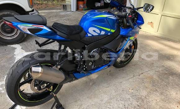 Buy Used Suzuki GSX Blue Bike in Monrovia in Montserrado County Buy Used Suzuki GSX Blue Bike in Monrovia in Montserrado County