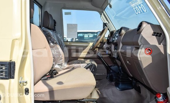 Buy Import Toyota Land Cruiser Beige Car in Import - Dubai in Bomi County Buy Import Toyota Land Cruiser Beige Car in Import - Dubai in Bomi County
