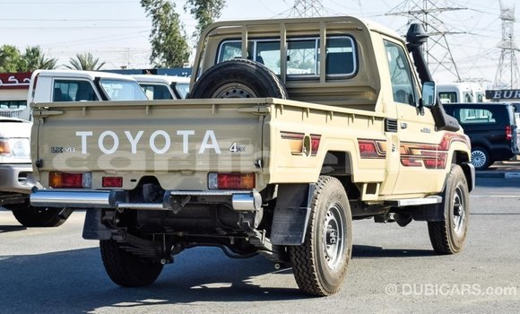 Buy Import Toyota Land Cruiser Beige Car in Import - Dubai in Bomi County Buy Import Toyota Land Cruiser Beige Car in Import - Dubai in Bomi County