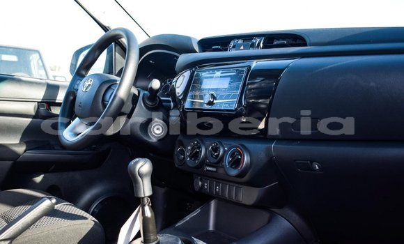 Buy Import Toyota Hilux White Car in Import - Dubai in Bomi County Buy Import Toyota Hilux White Car in Import - Dubai in Bomi County