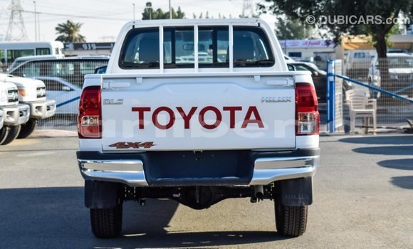 Buy Import Toyota Hilux White Car in Import - Dubai in Bomi County Buy Import Toyota Hilux White Car in Import - Dubai in Bomi County
