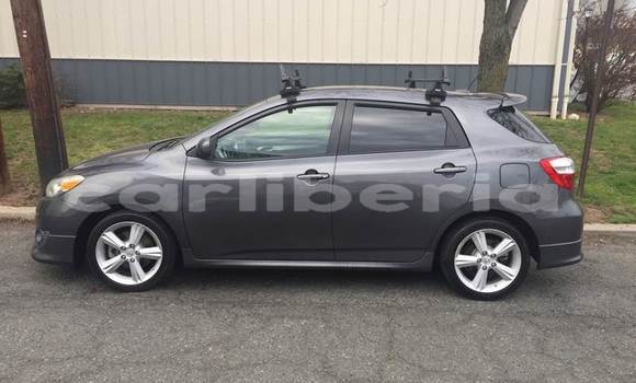 Buy Used Toyota Matrix Beige Car in Monrovia in Montserrado County Buy Used Toyota Matrix Beige Car in Monrovia in Montserrado County
