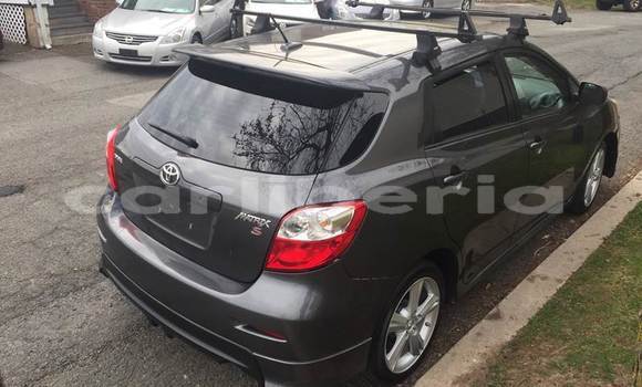 Buy Used Toyota Matrix Beige Car in Monrovia in Montserrado County Buy Used Toyota Matrix Beige Car in Monrovia in Montserrado County