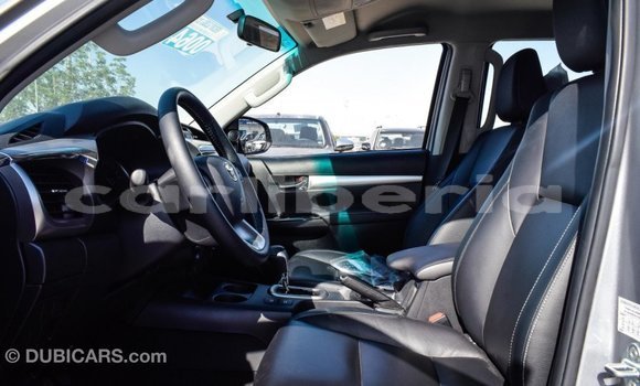 Acheter Import Voiture Toyota Hilux Autre à Import - Dubai, Comté de Bomi Acheter Import Voiture Toyota Hilux Autre à Import - Dubai, Comté de Bomi