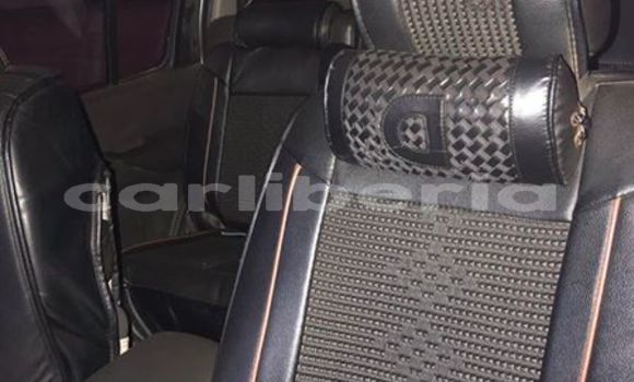 Buy Used Nissan Pathfinder White Car in Monrovia in Montserrado County Buy Used Nissan Pathfinder White Car in Monrovia in Montserrado County