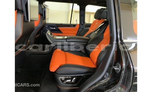 Acheter Import Voiture Lexus LX Noir à Import - Dubai, Comté de Bomi Acheter Import Voiture Lexus LX Noir à Import - Dubai, Comté de Bomi