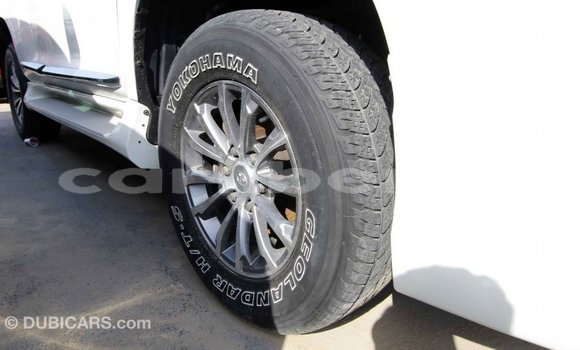 Buy Import Toyota Prado White Car in Import - Dubai in Bomi County Buy Import Toyota Prado White Car in Import - Dubai in Bomi County