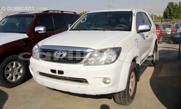 Buy Import Toyota Fortuner White Car in Import - Dubai in Bomi County Buy Import Toyota Fortuner White Car in Import - Dubai in Bomi County