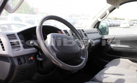 Buy Import Toyota Hiace White Car in Import - Dubai in Bomi County Buy Import Toyota Hiace White Car in Import - Dubai in Bomi County