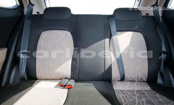 Buy Import Hyundai i10 White Car in Import - Dubai in Bomi County Buy Import Hyundai i10 White Car in Import - Dubai in Bomi County