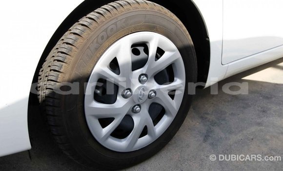 Buy Import Hyundai i10 White Car in Import - Dubai in Bomi County Buy Import Hyundai i10 White Car in Import - Dubai in Bomi County