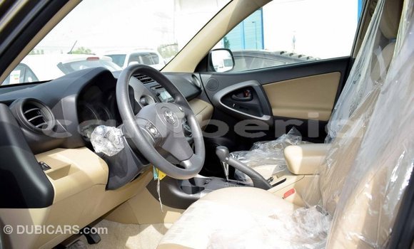 Buy Import Toyota HiAce Other Truck in Import - Dubai in Bomi County Buy Import Toyota HiAce Other Truck in Import - Dubai in Bomi County