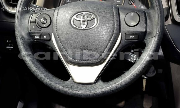 Buy Import Toyota HiAce Other Truck in Import - Dubai in Bomi County Buy Import Toyota HiAce Other Truck in Import - Dubai in Bomi County