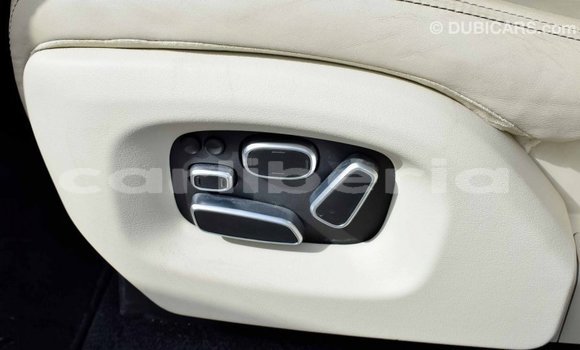 Buy Import Land Rover Range Rover White Car in Import - Dubai in Bomi County Buy Import Land Rover Range Rover White Car in Import - Dubai in Bomi County