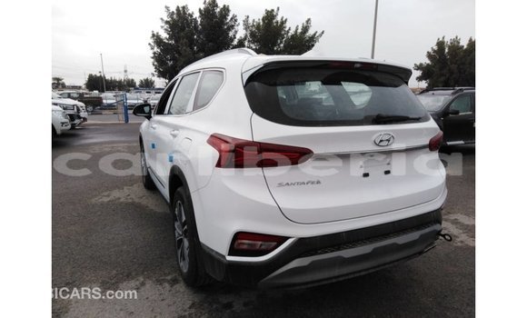 Buy Import Hyundai Santa Fe White Car in Import - Dubai in Bomi County Buy Import Hyundai Santa Fe White Car in Import - Dubai in Bomi County