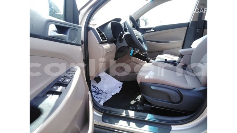 Big with watermark 0b3c77b0 3bd9 43cc a1aa 254c77996f5c